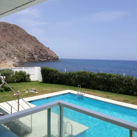 Apartamento Piedra Los Roncadores 2 *